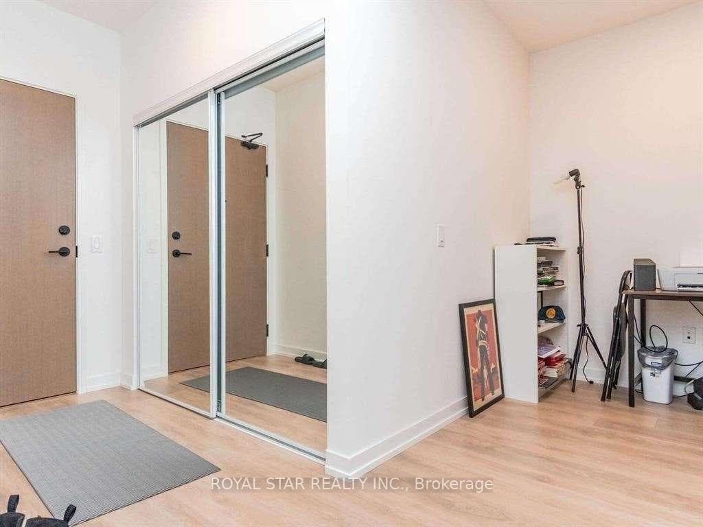 225 Sumach Street Unit 2612 photo 30