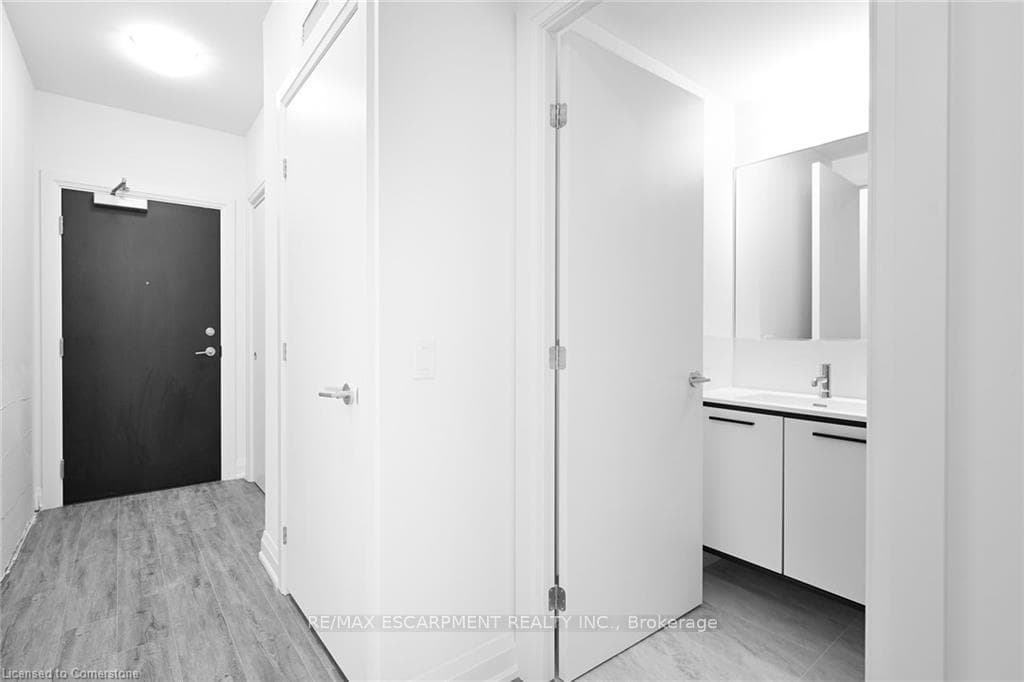 385 Winston Road Unit 1712 photo 35