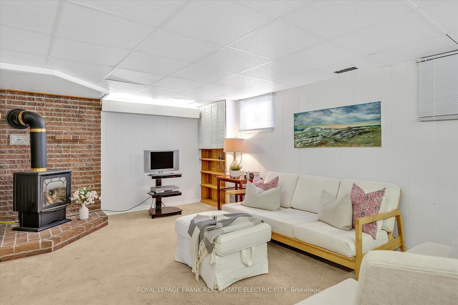 887 Westdale Avenue photo 21