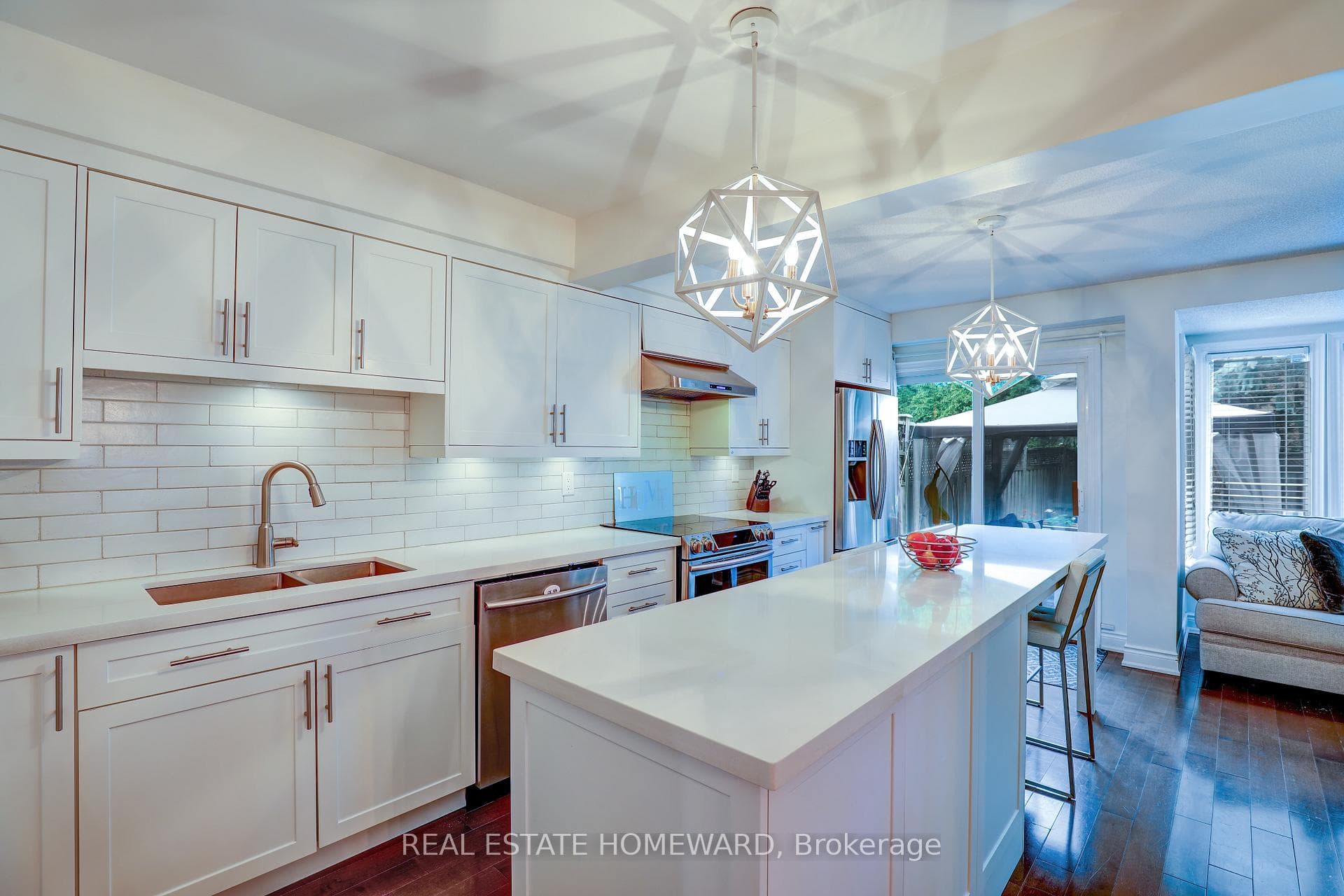 46 Woodward Drive photo 8