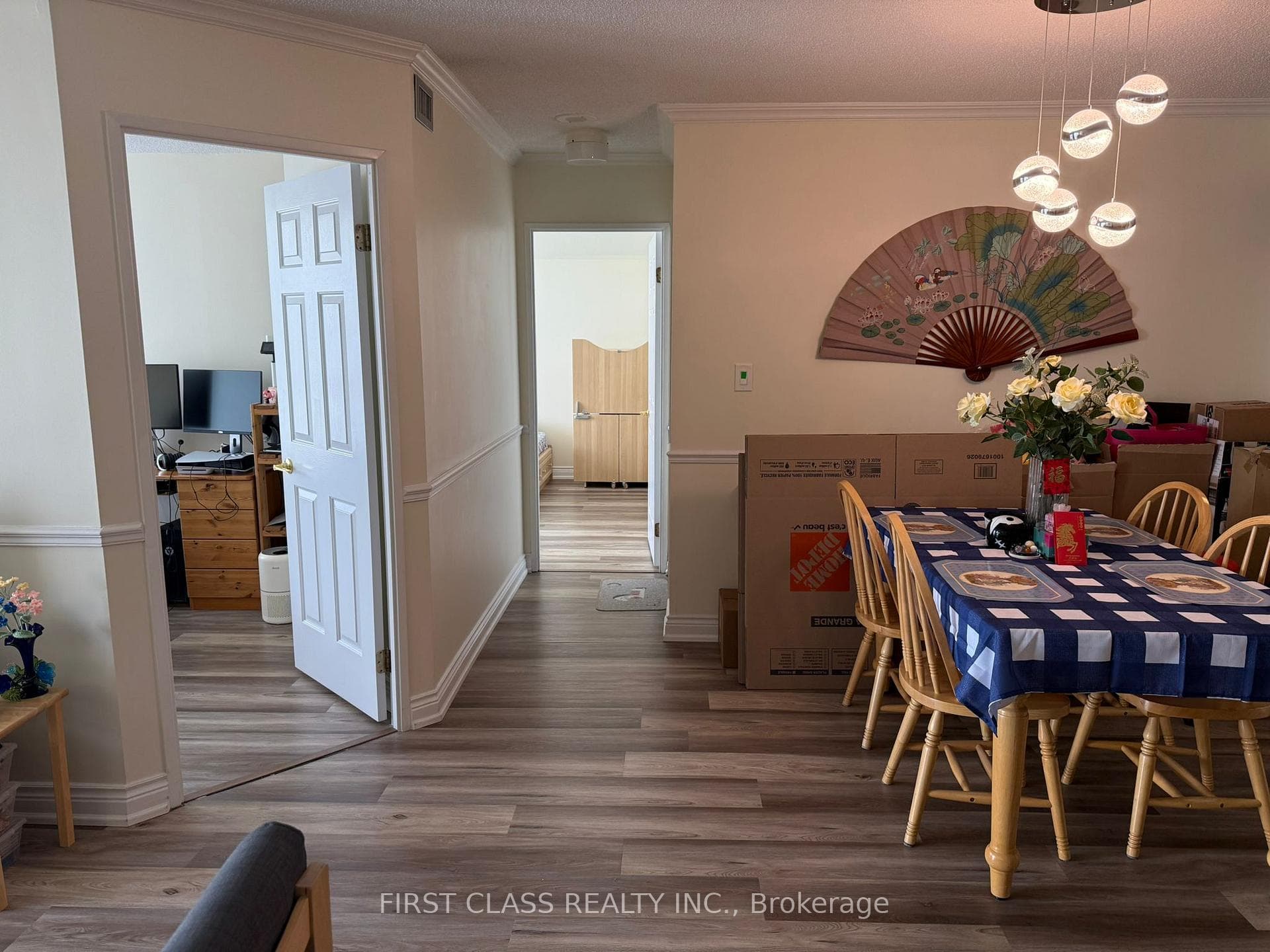175 Bamburgh Circle Unit 708 photo 9