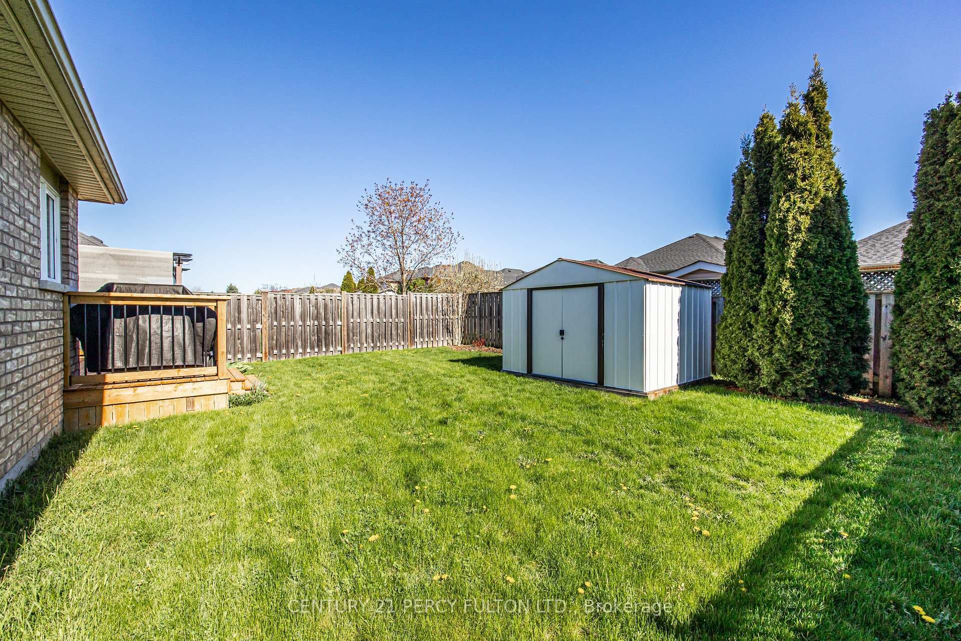 15 Harkness Drive photo 27