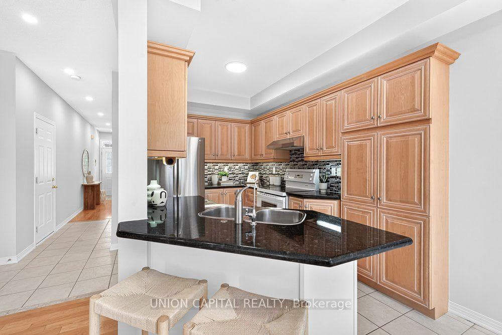 61 Hillmount Road photo 10