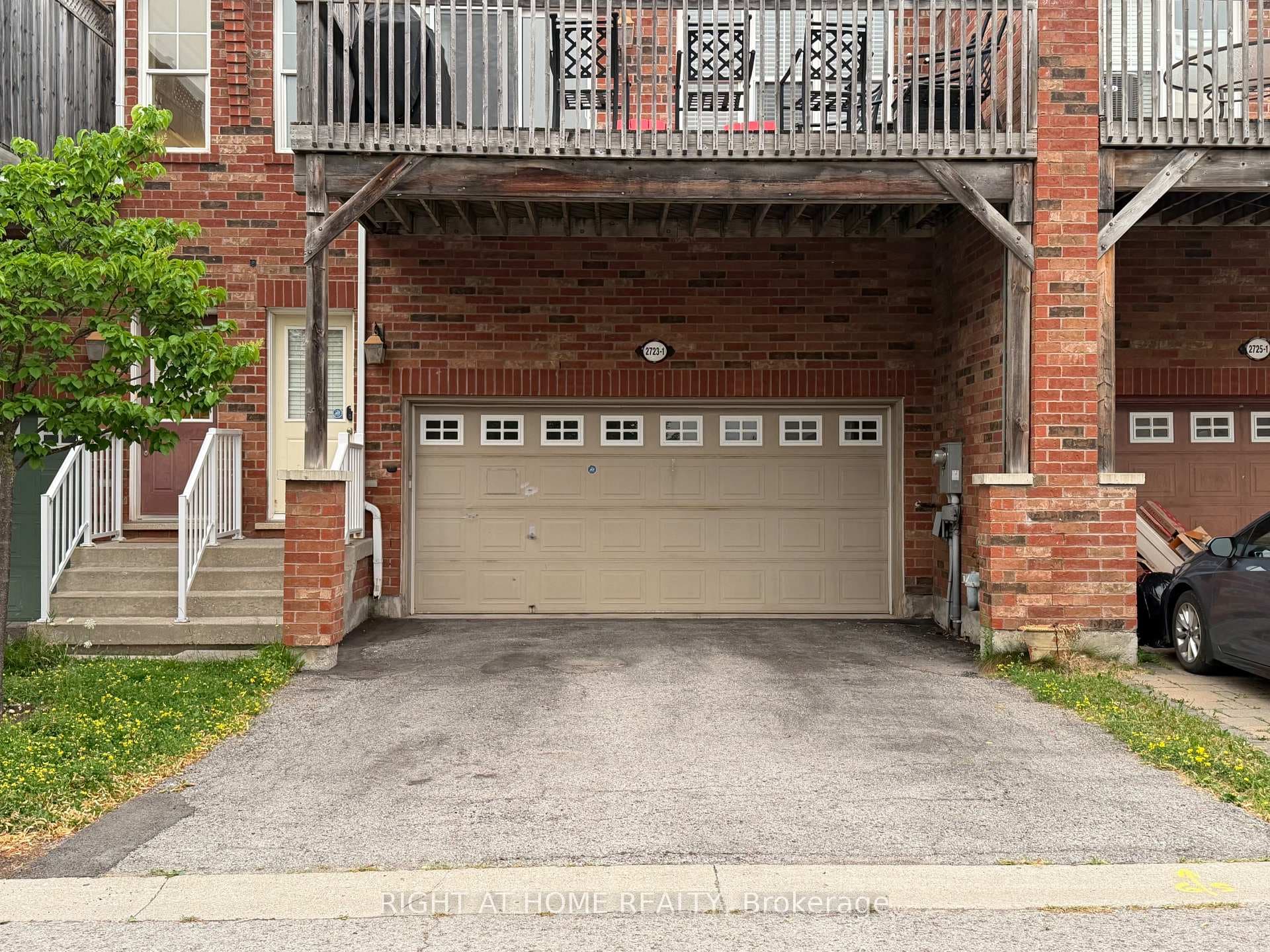 2723 Bur Oak Avenue Unit 2 photo 11