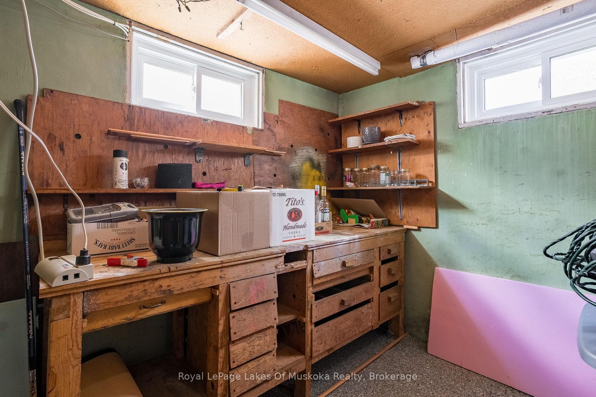 10 Morris Avenue photo 29