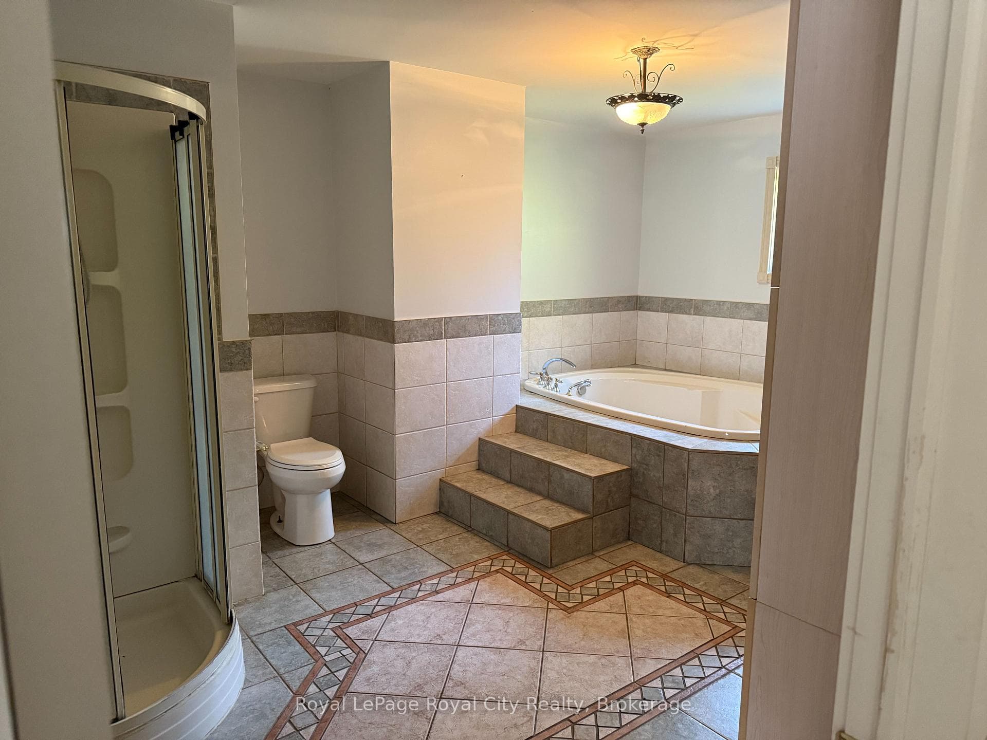 1 Kenneth Avenue photo 12