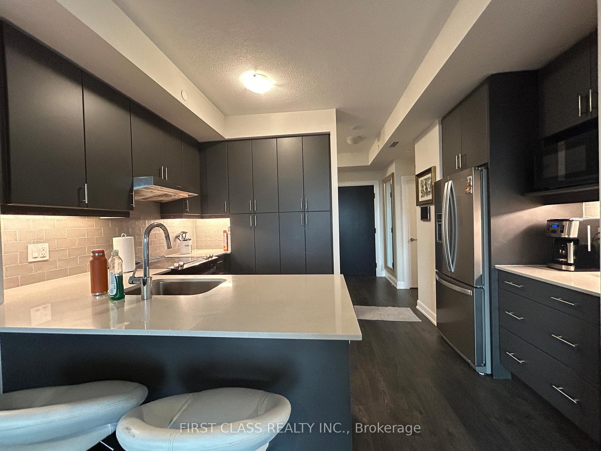 3200 William Coltson Avenue Unit 519 photo 9