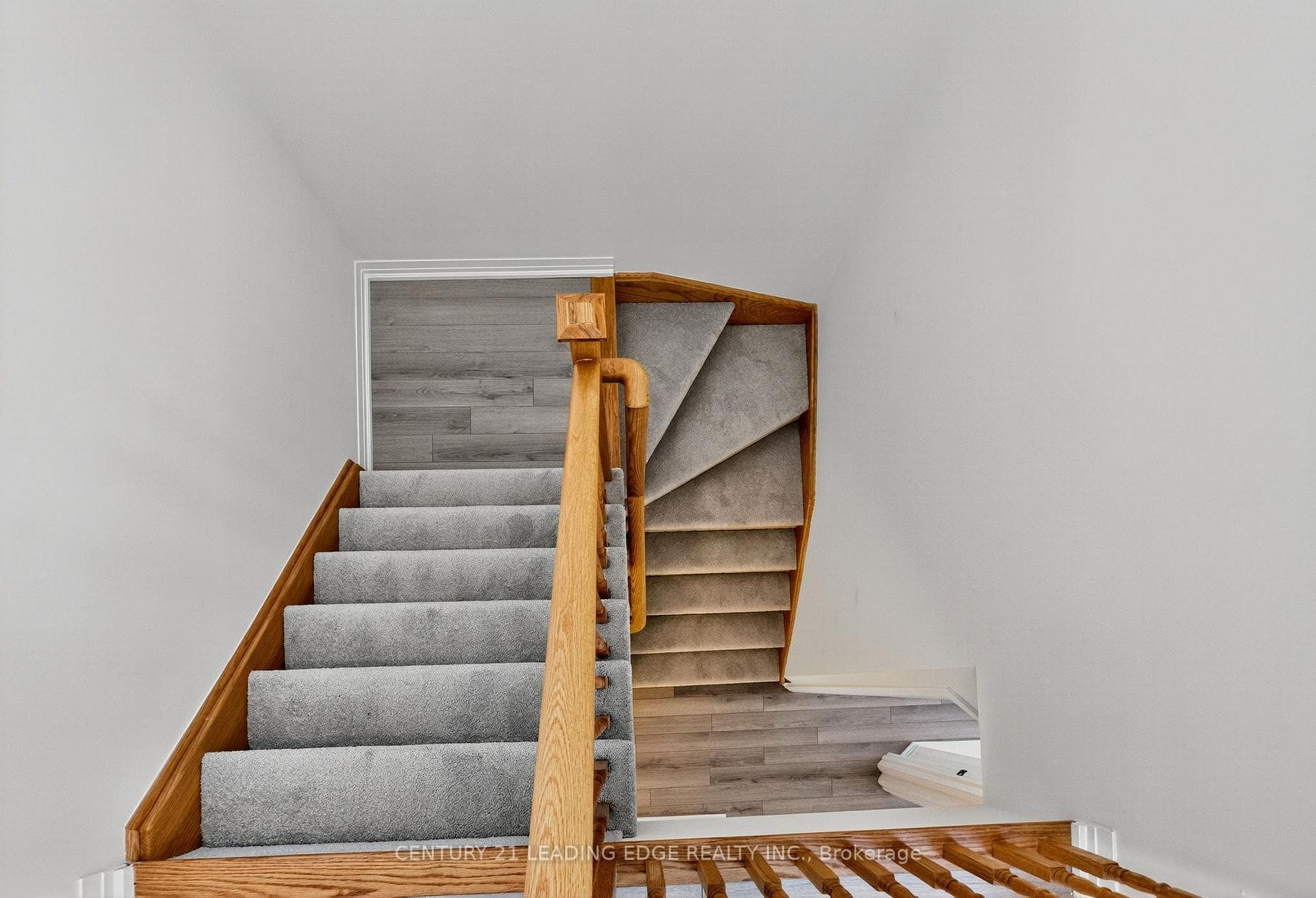 145 Tapscott Road Unit 32 photo 27