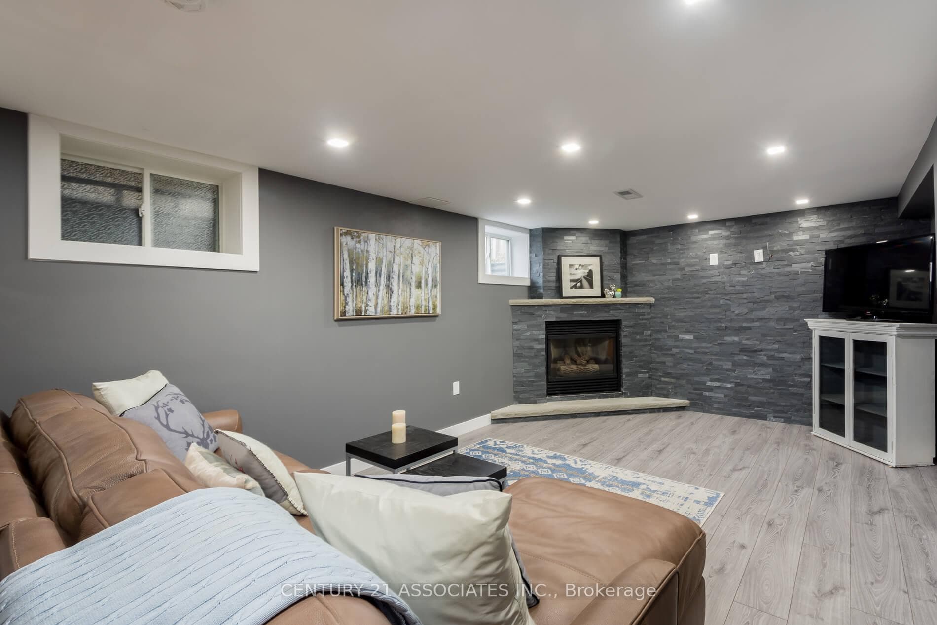 114 Eldomar Avenue photo 21