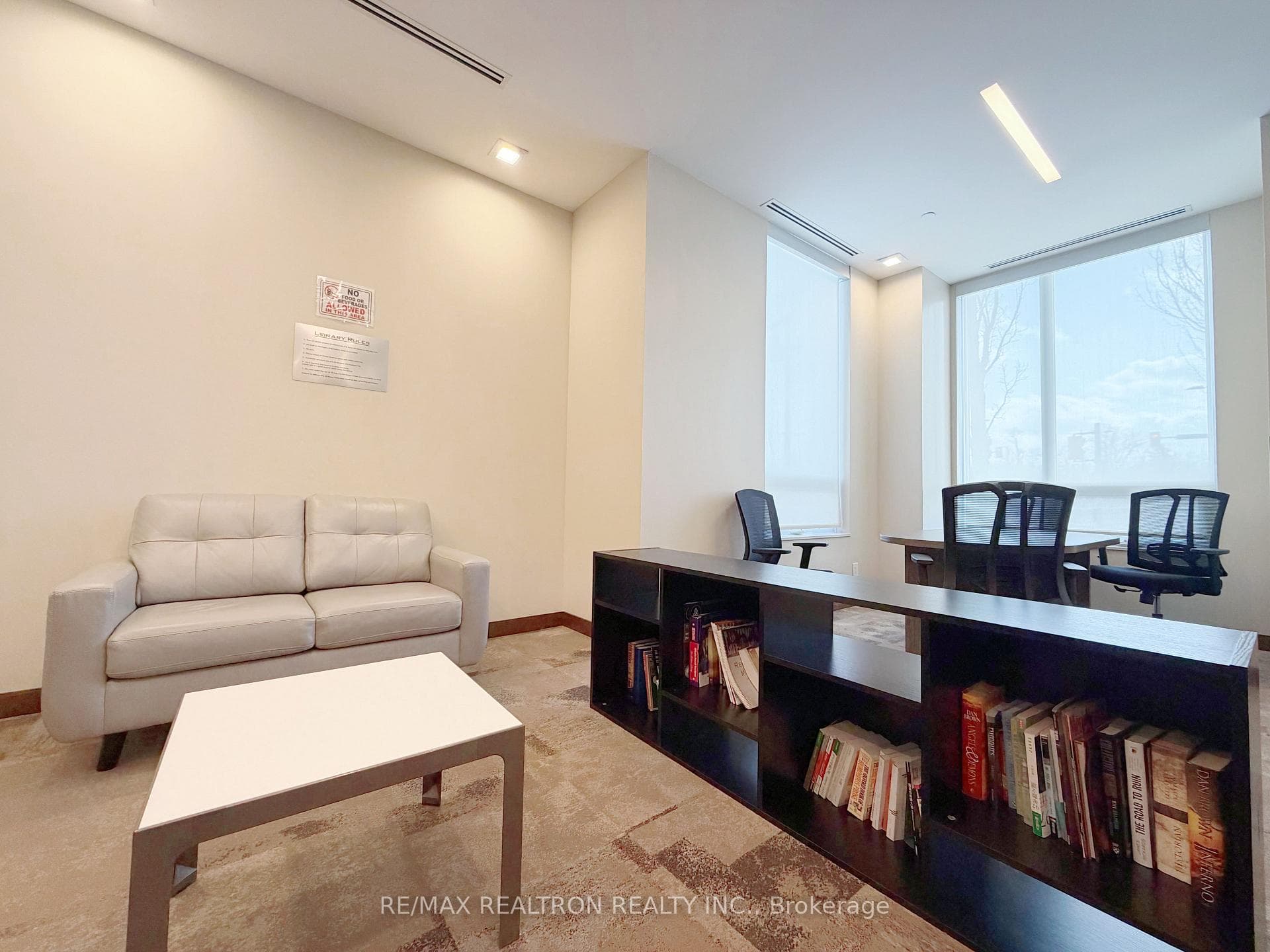 1 Uptown Drive Unit 509 photo 24