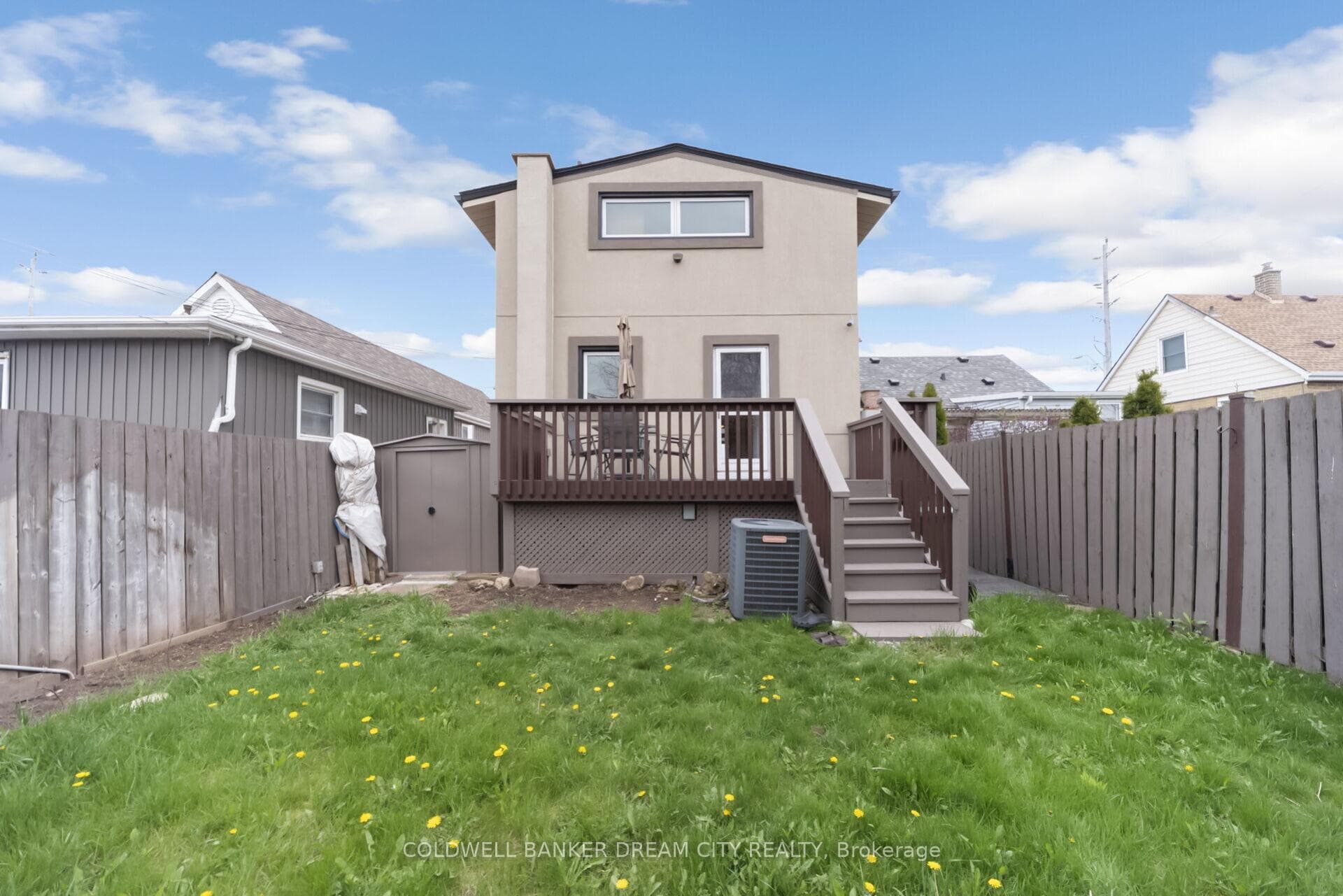 39 Reid Avenue photo 42