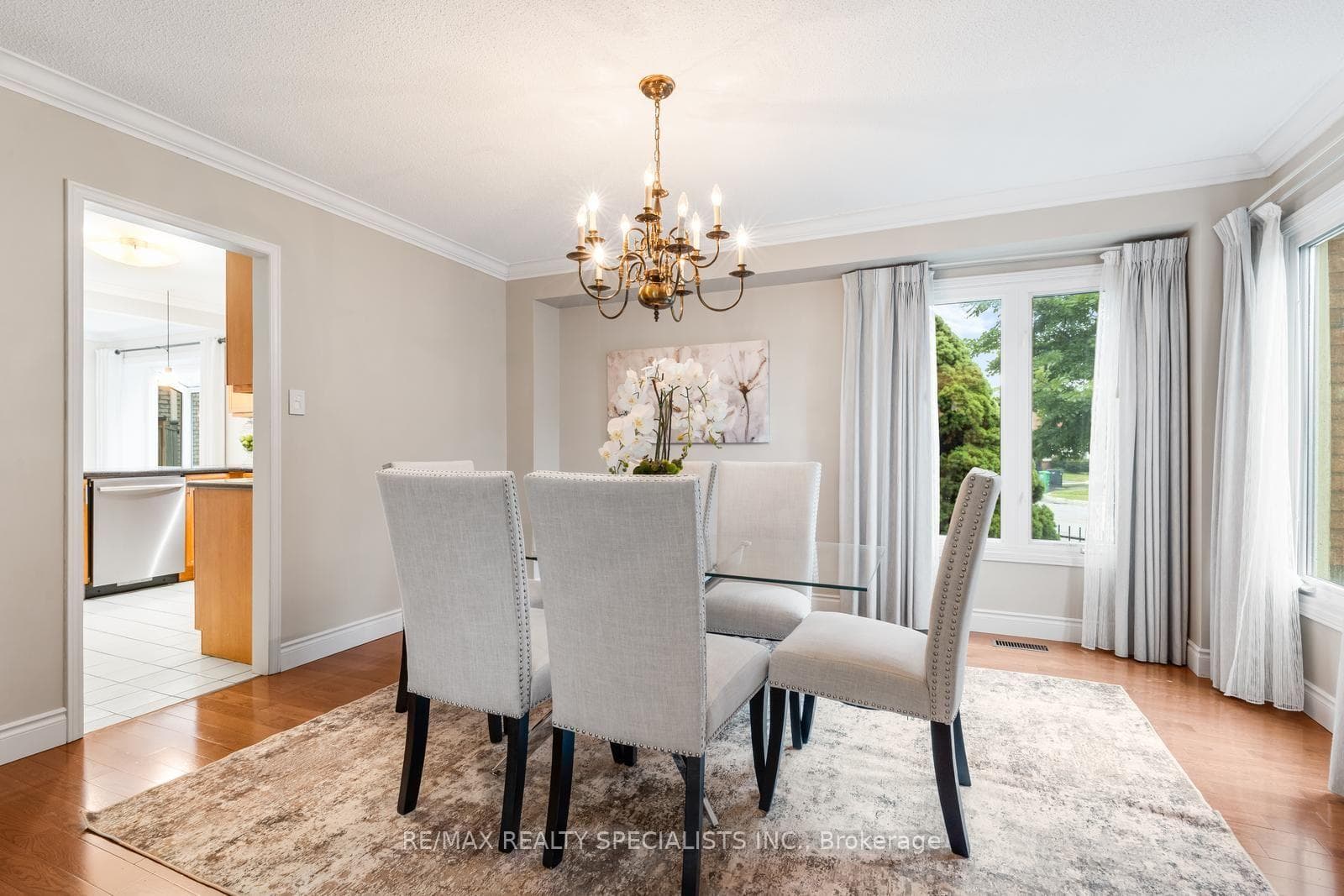 3251 Trelawny Circle photo 8