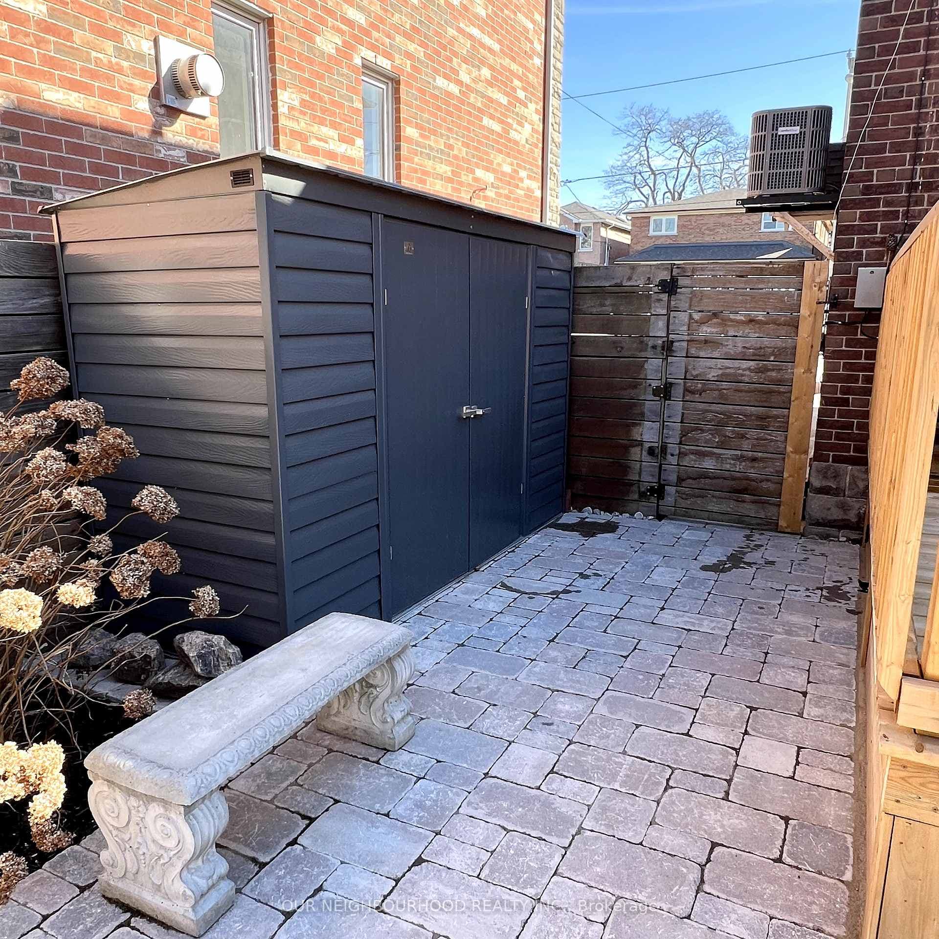 190 Woodville Avenue photo 3