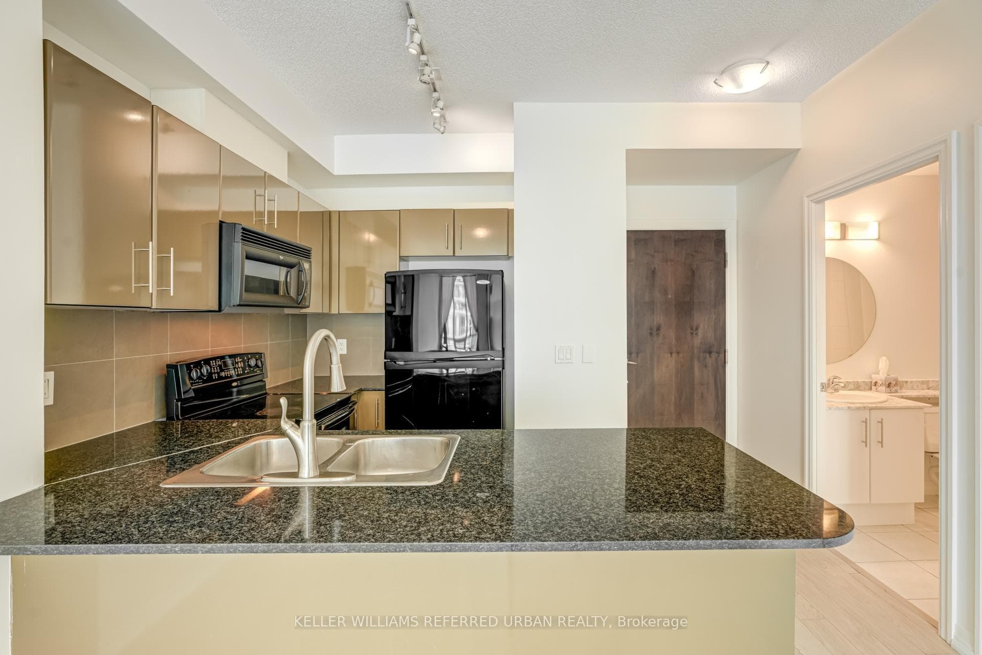 16 Yonge Street Unit 2404 photo 13