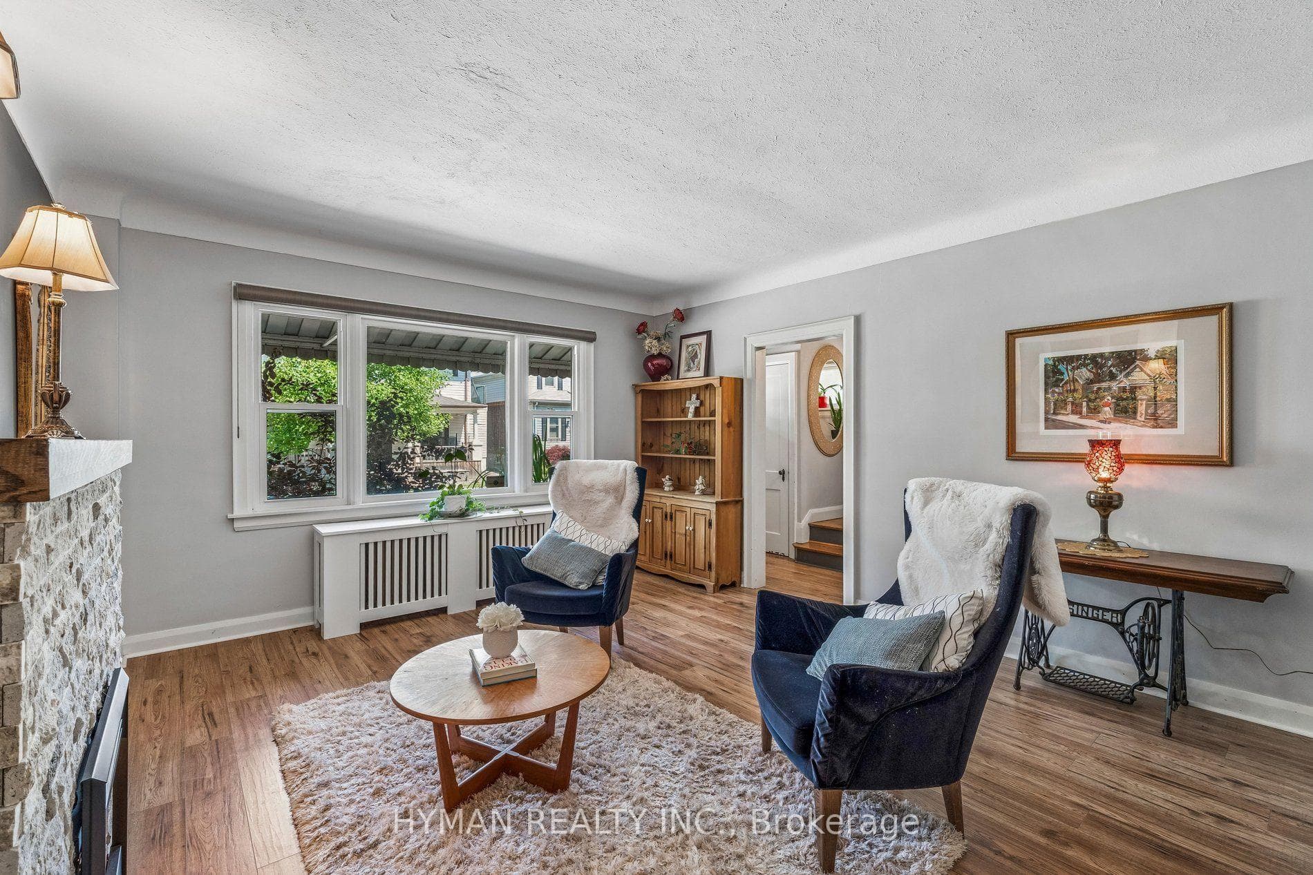 240 - 242 Russell Avenue photo 18