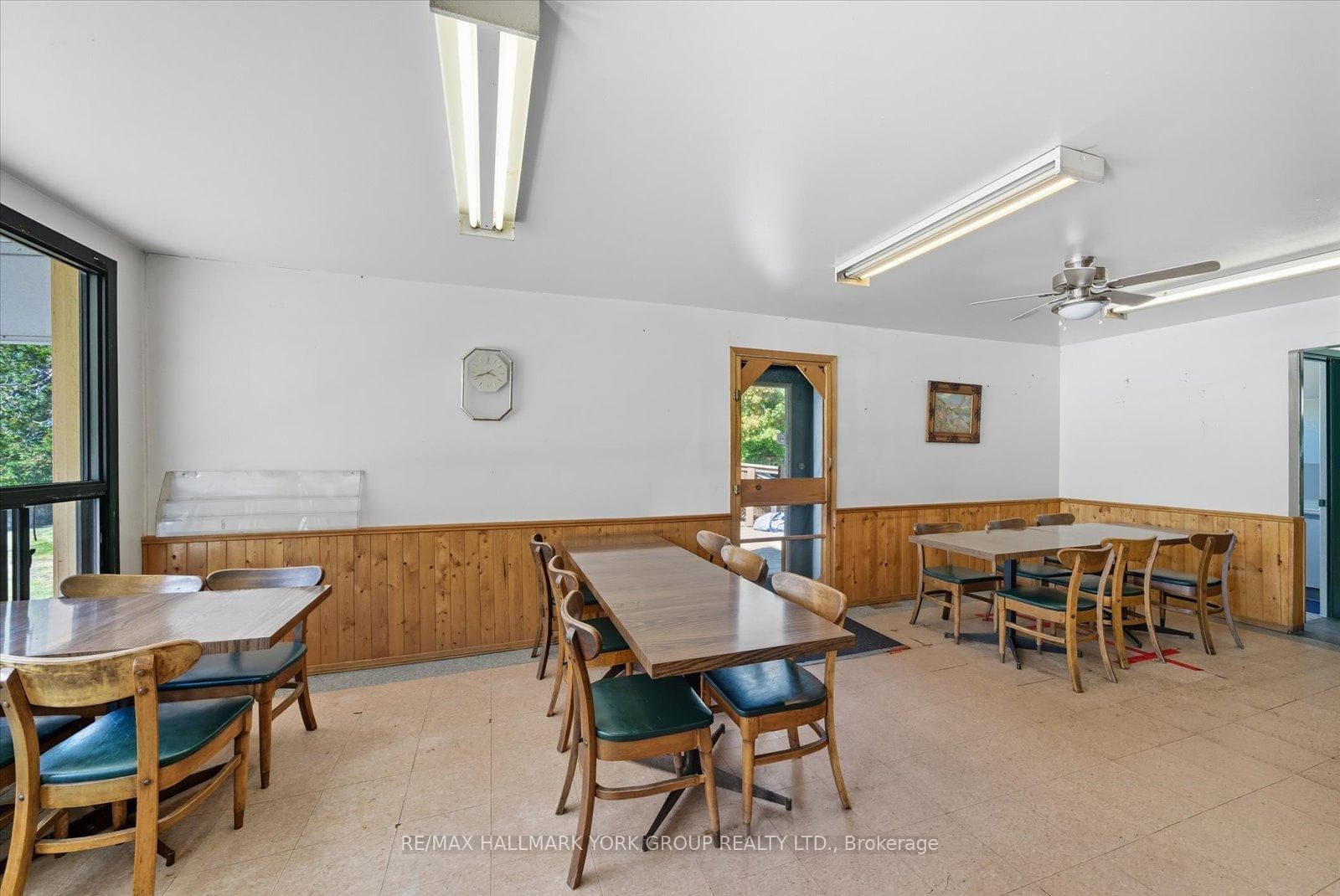 23035 Lake Ridge Road photo 14