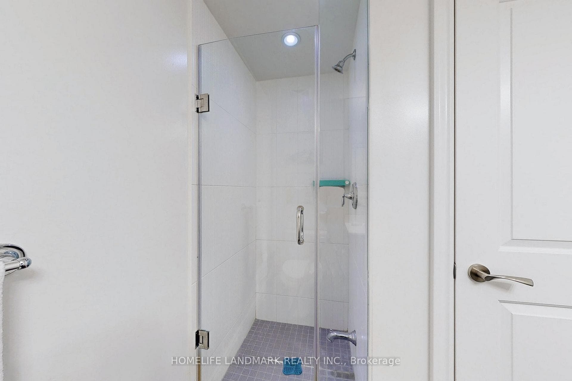99 South Town Centre Boulevard Unit 915 photo 23
