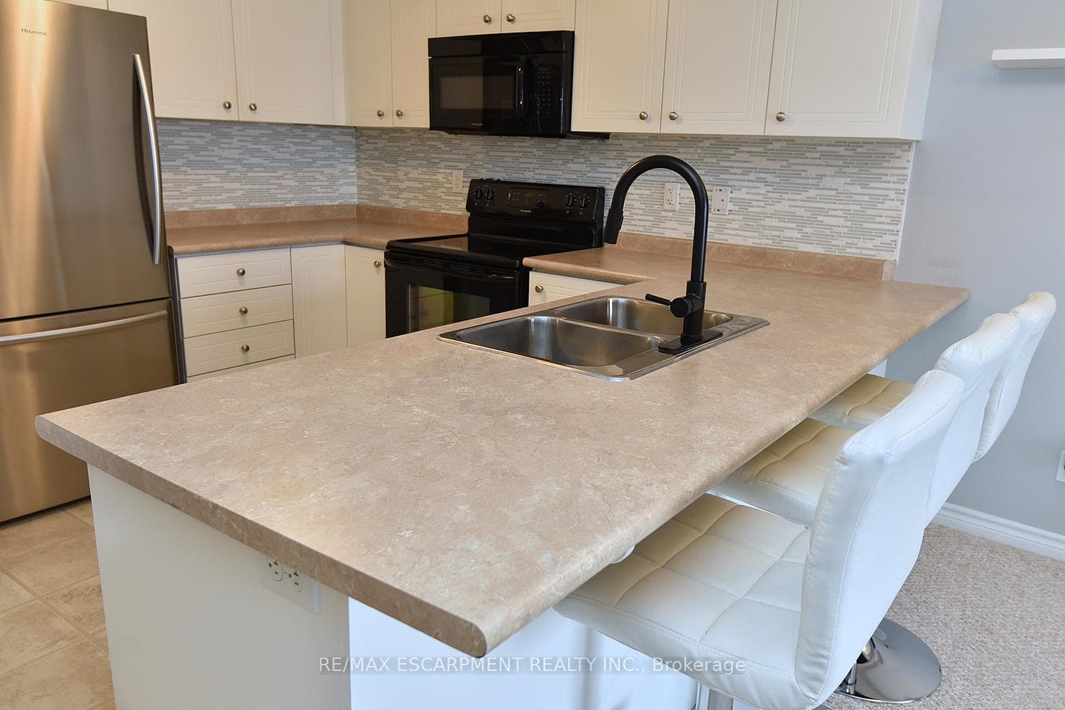 505 Margaret Street Unit 107 photo 12
