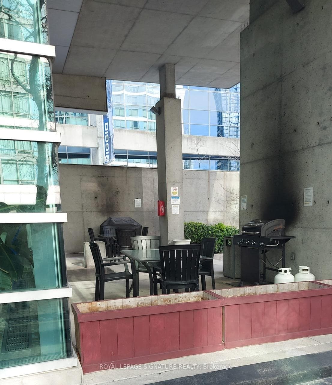 81 Navy Wharf Court Unit 2211 photo 15