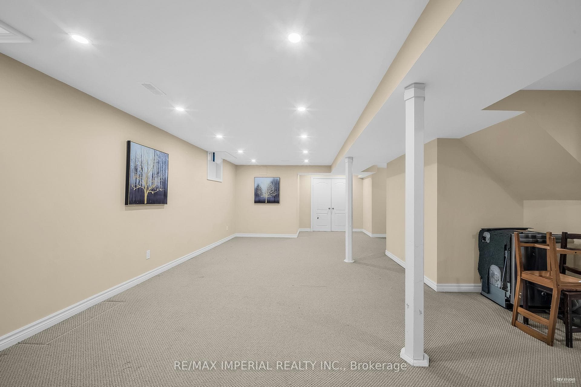 1179 Barleymow Street photo 34