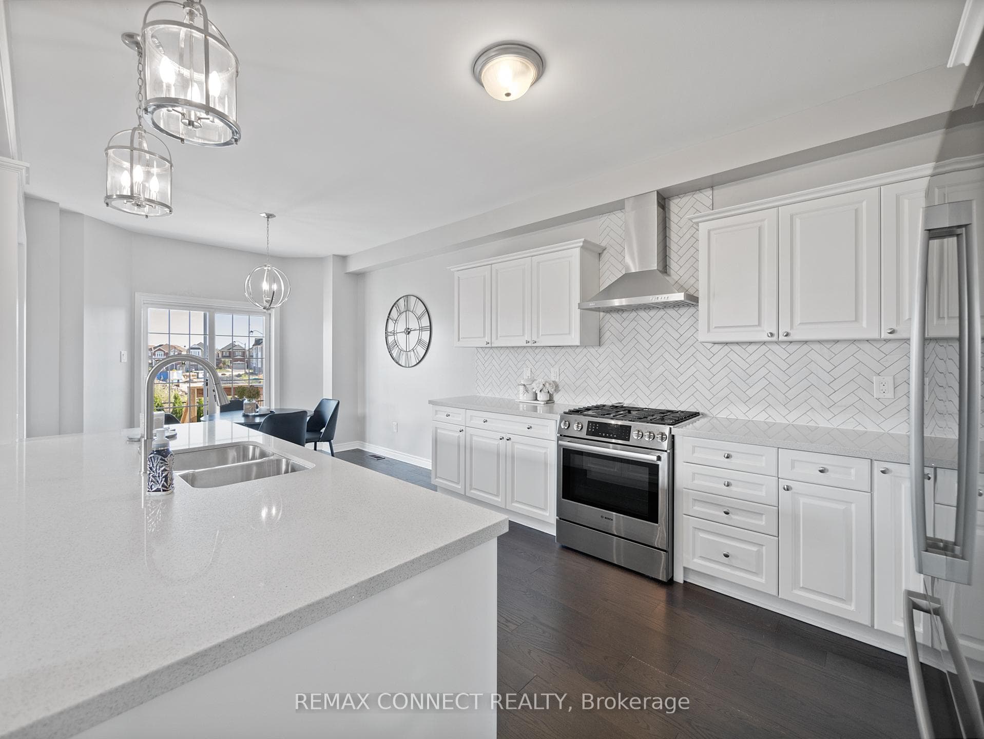 63 Jevons Drive photo 10