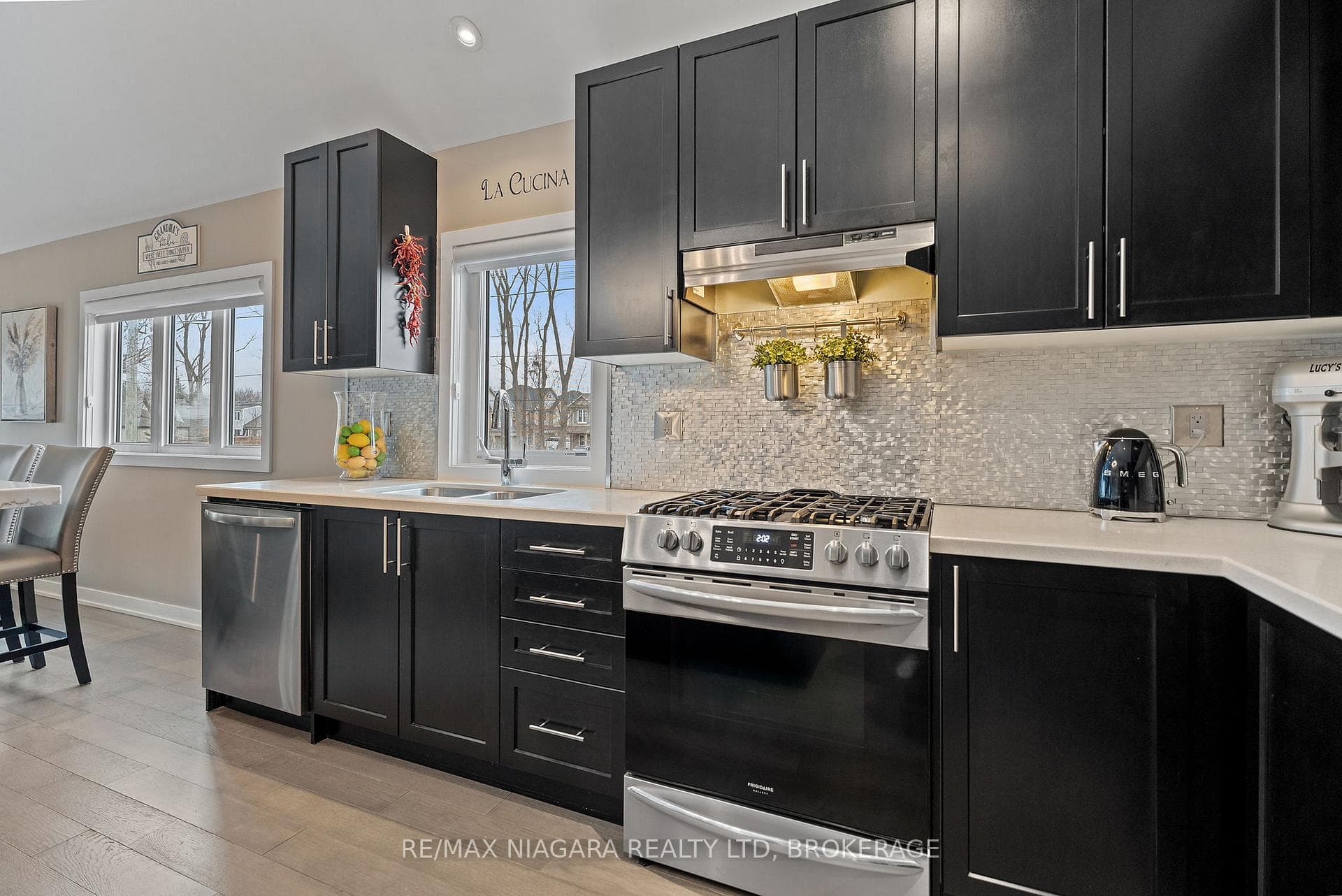 3600 Hibbard Street photo 11