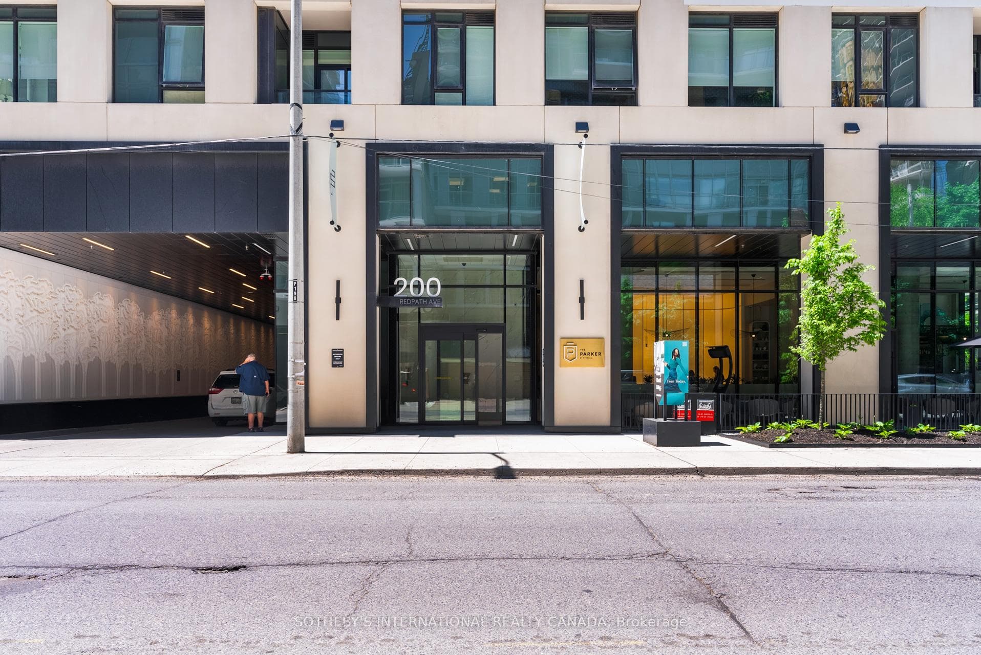 200 Redpath Avenue Unit 2701 photo 20