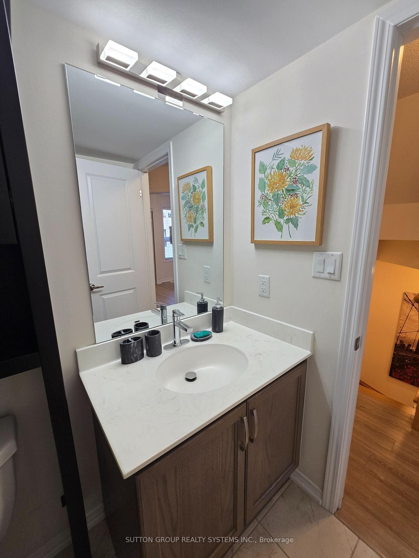 34 Fieldway Road Unit 126 photo 17