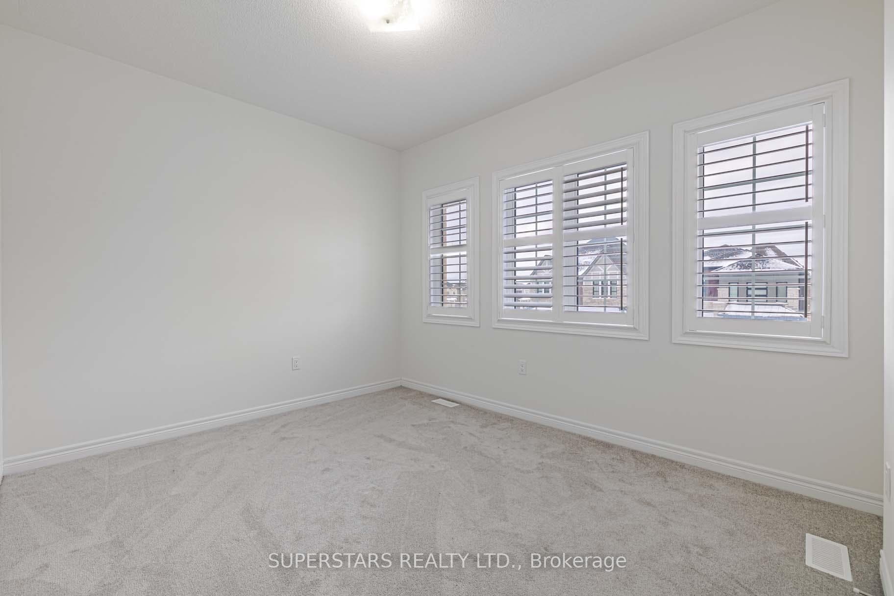 152 Markview Road photo 23