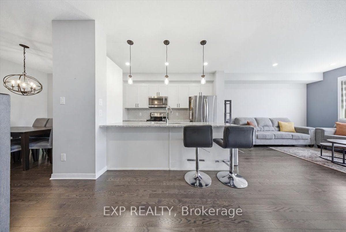 92 Riddell Street photo 6