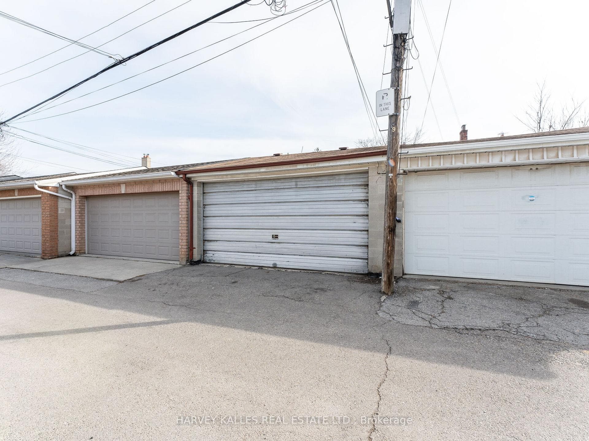 134 Boon Avenue photo 16