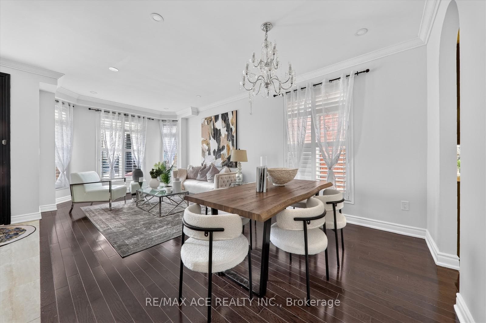 LIVING & DINING