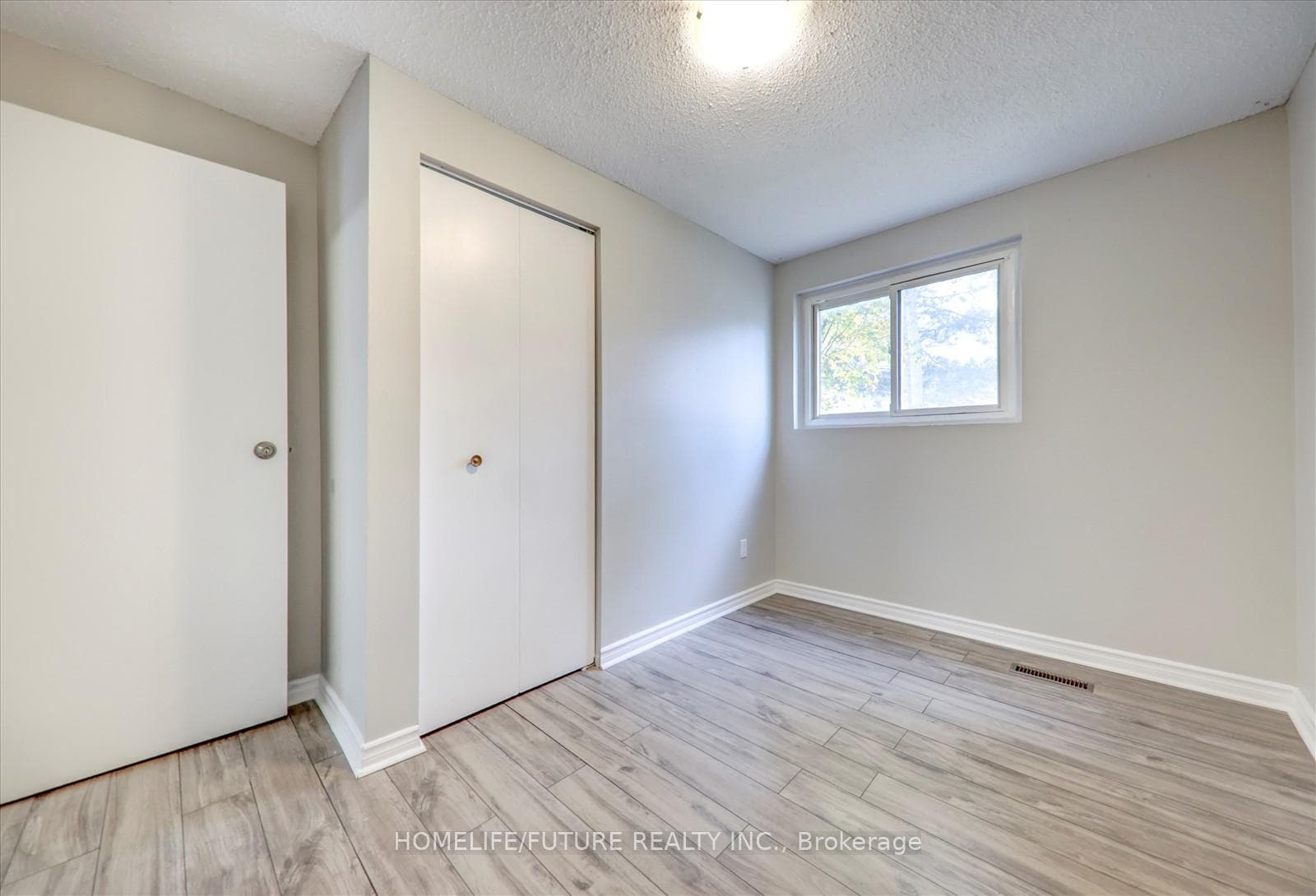 1055 Central Park Boulevard Unit 23 photo 25