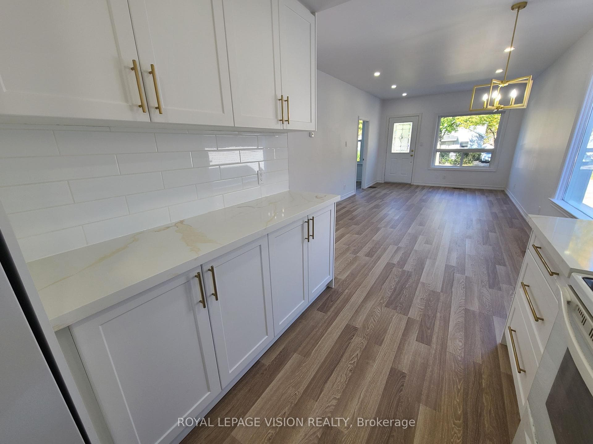 NEW KITCHEN