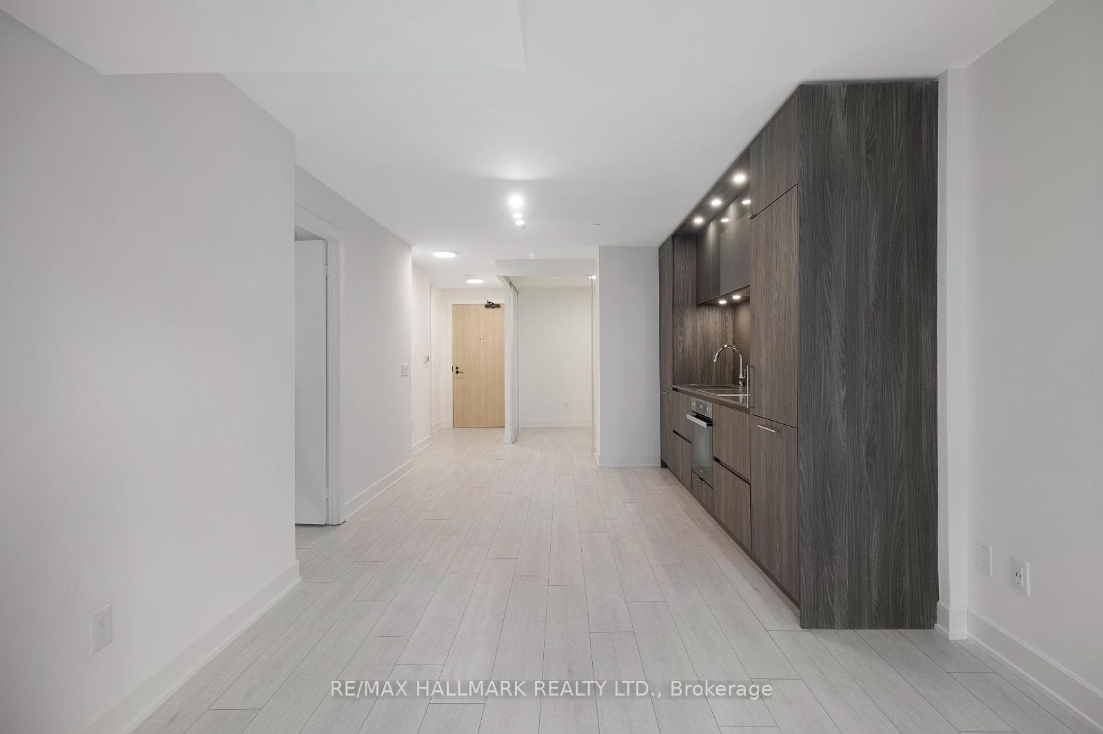 15 Mercer Street Unit 513 photo 4