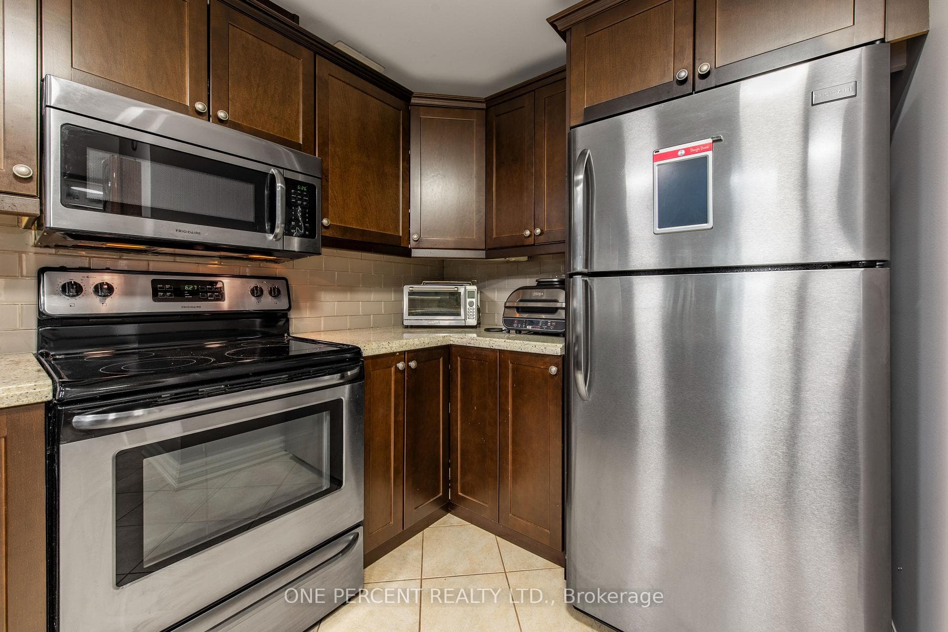 60 C Line Unit 109 photo 10