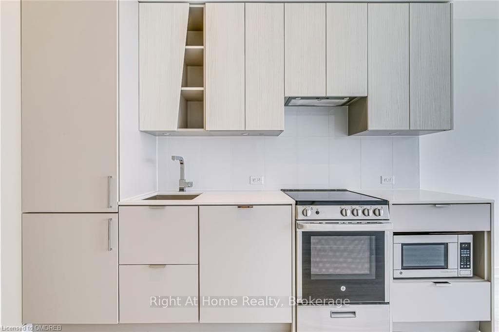 3883 QUARTZ Road Unit 1305 photo 10