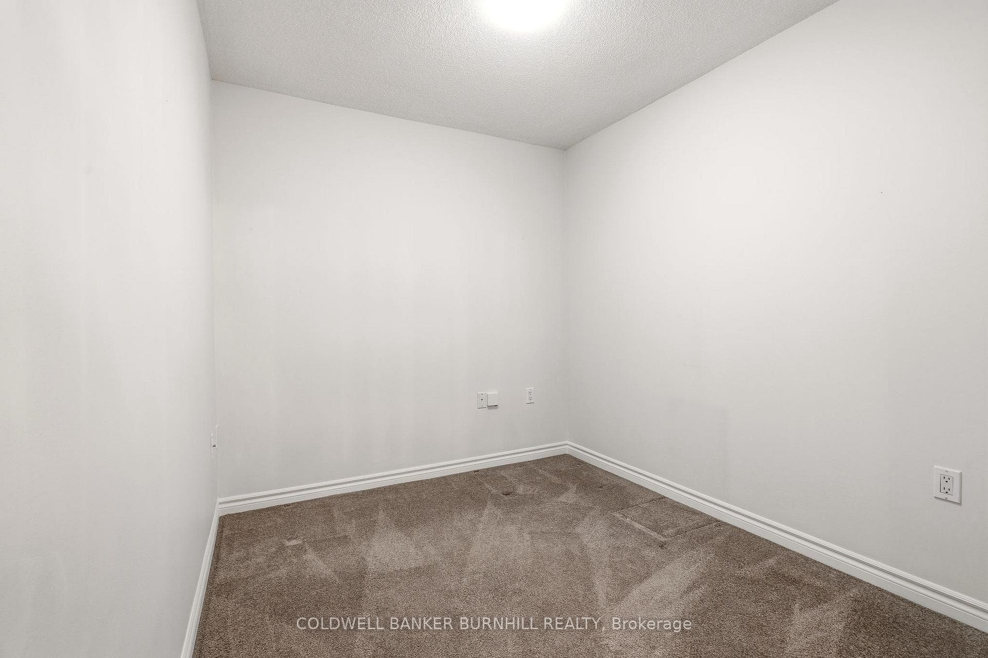 100 BURLOAK Drive Unit 1415 photo 21