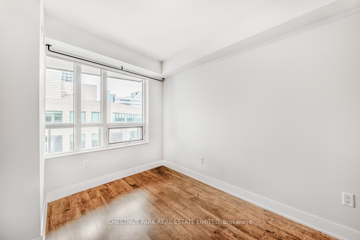 20 Blue Jays Way Unit 1713 photo 16
