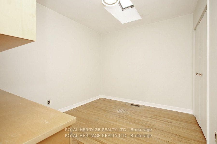 65 Bennett Road photo 28