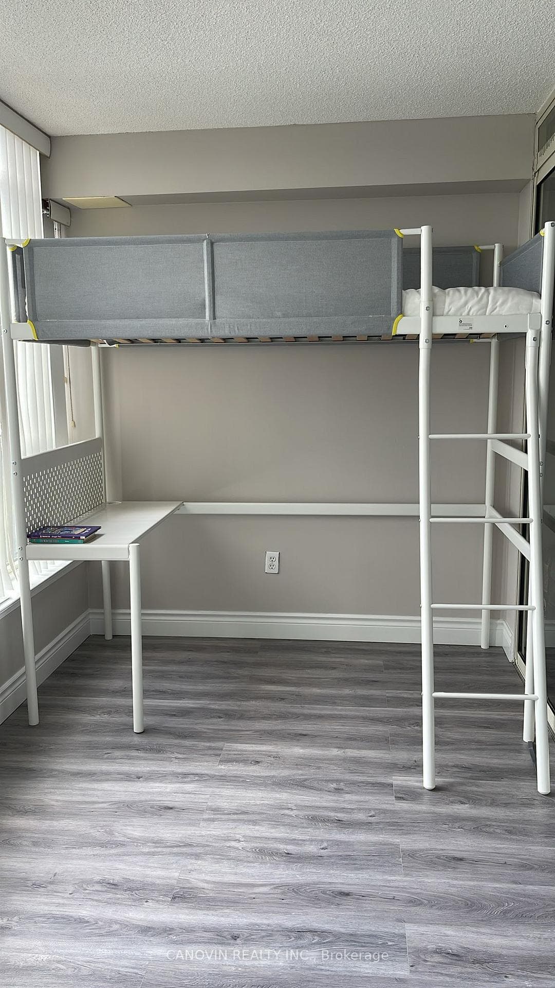 55 Elm Drive Unit 1401 photo 14