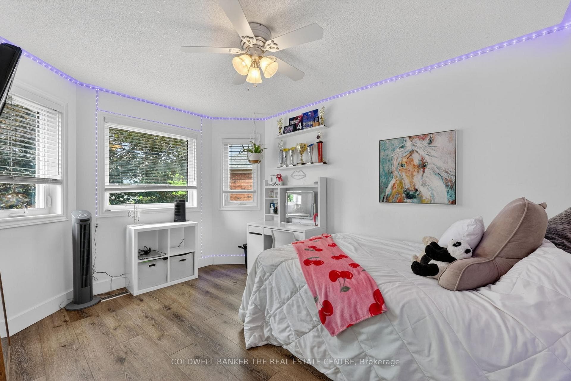 539 Veale Place photo 26