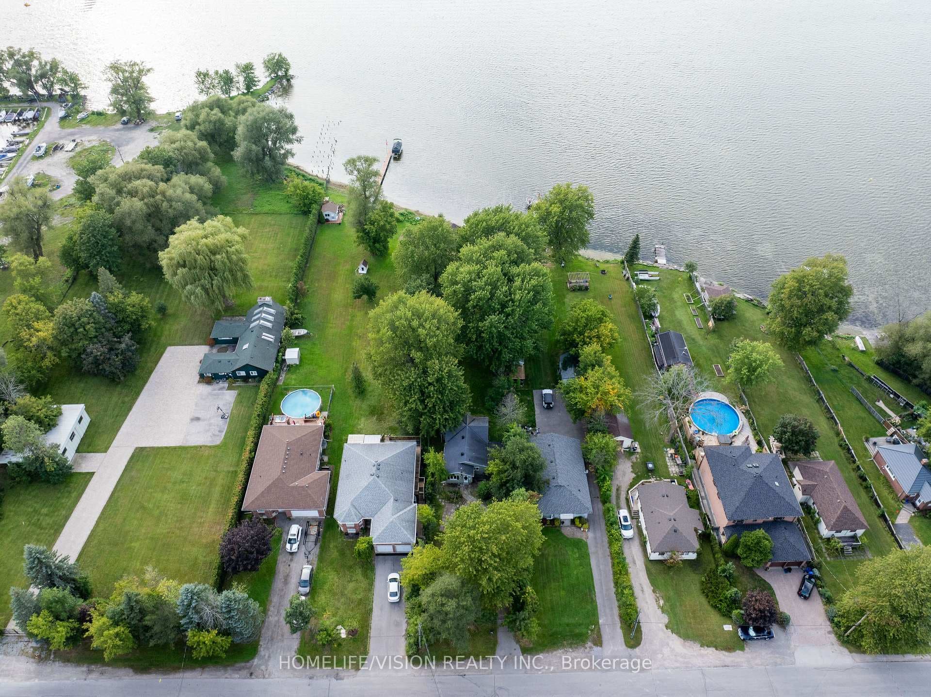 512 Lake Drive photo 12