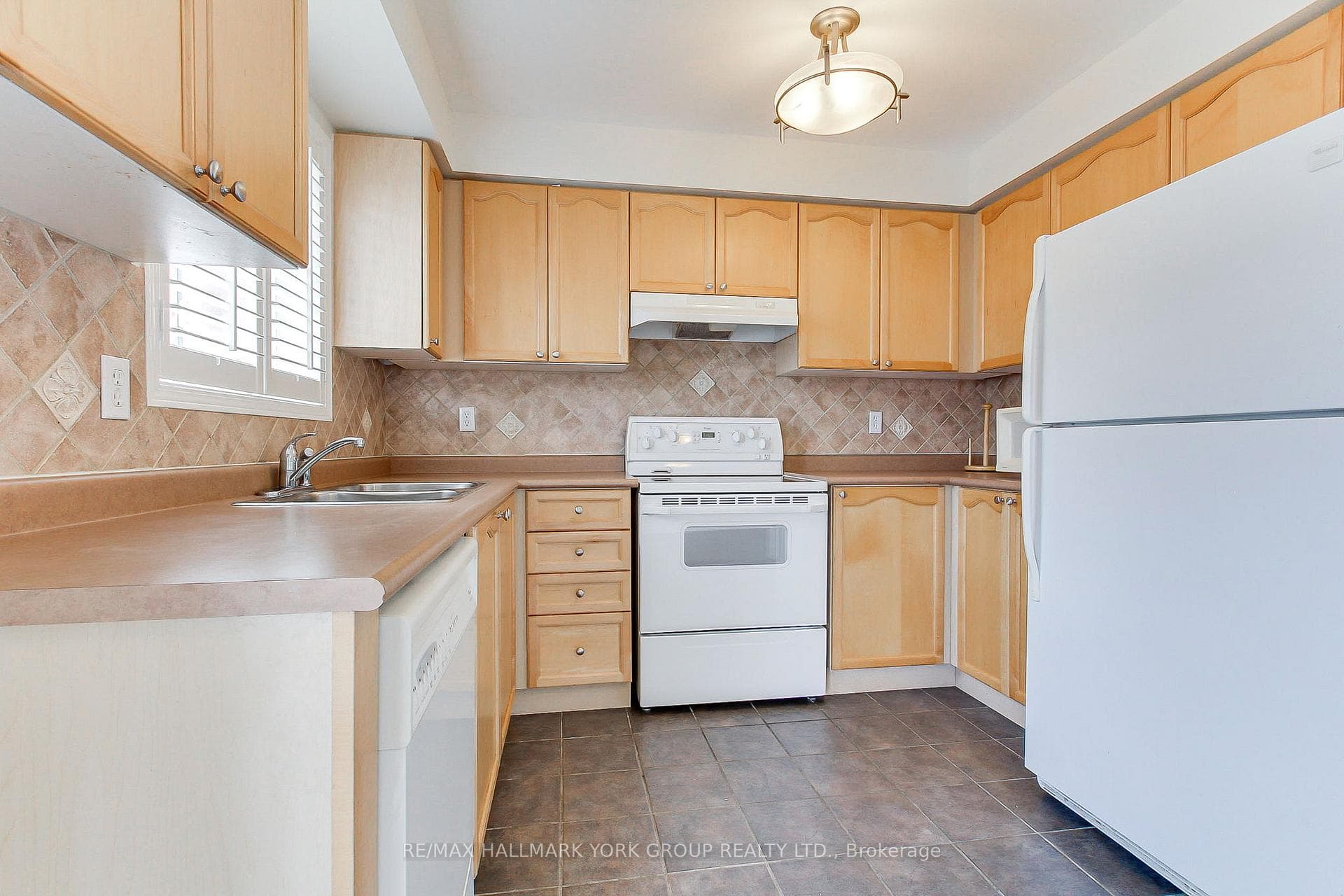 39 Millcliff Circle photo 8