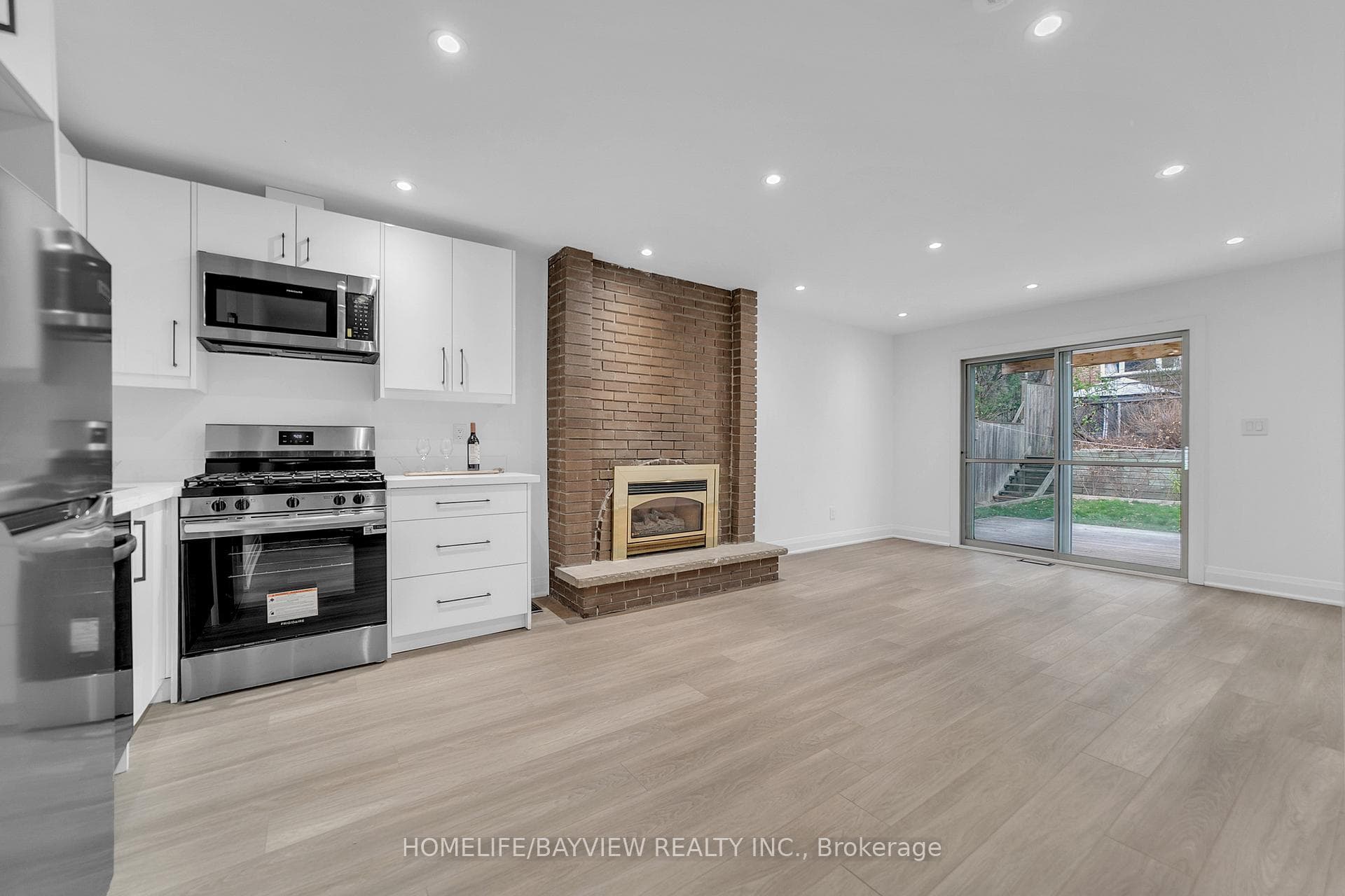 78 Clancy Drive photo 33