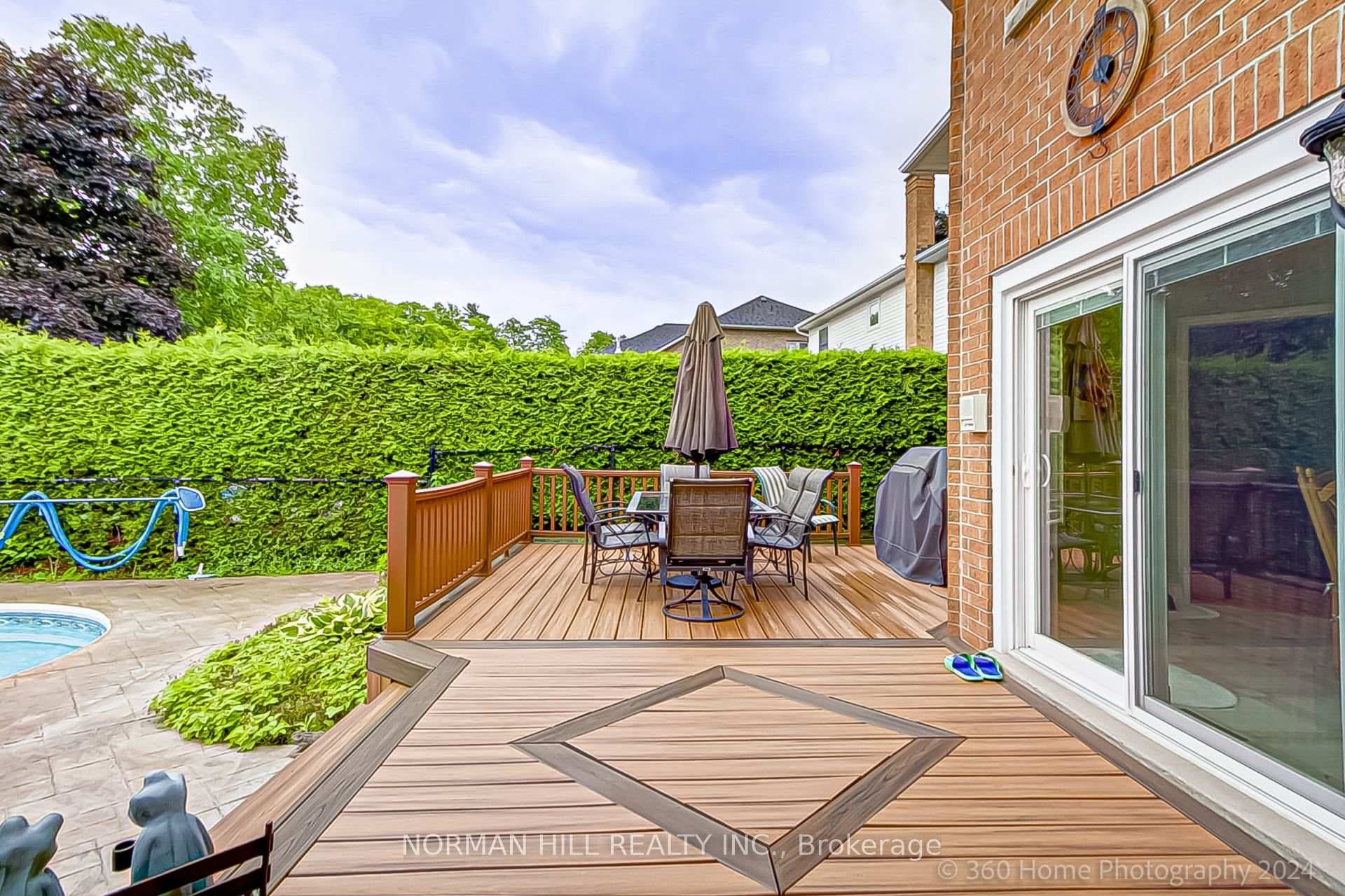 483 Alex Doner Drive photo 18