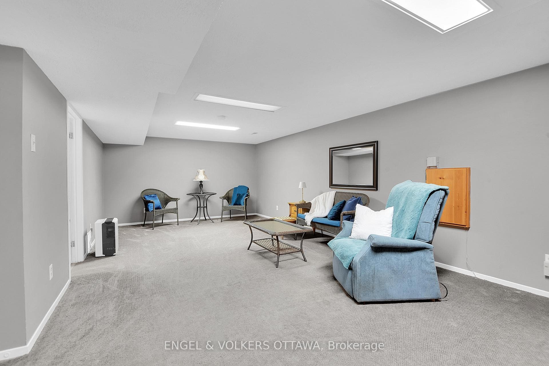 2123 Blue Jay Crescent photo 19