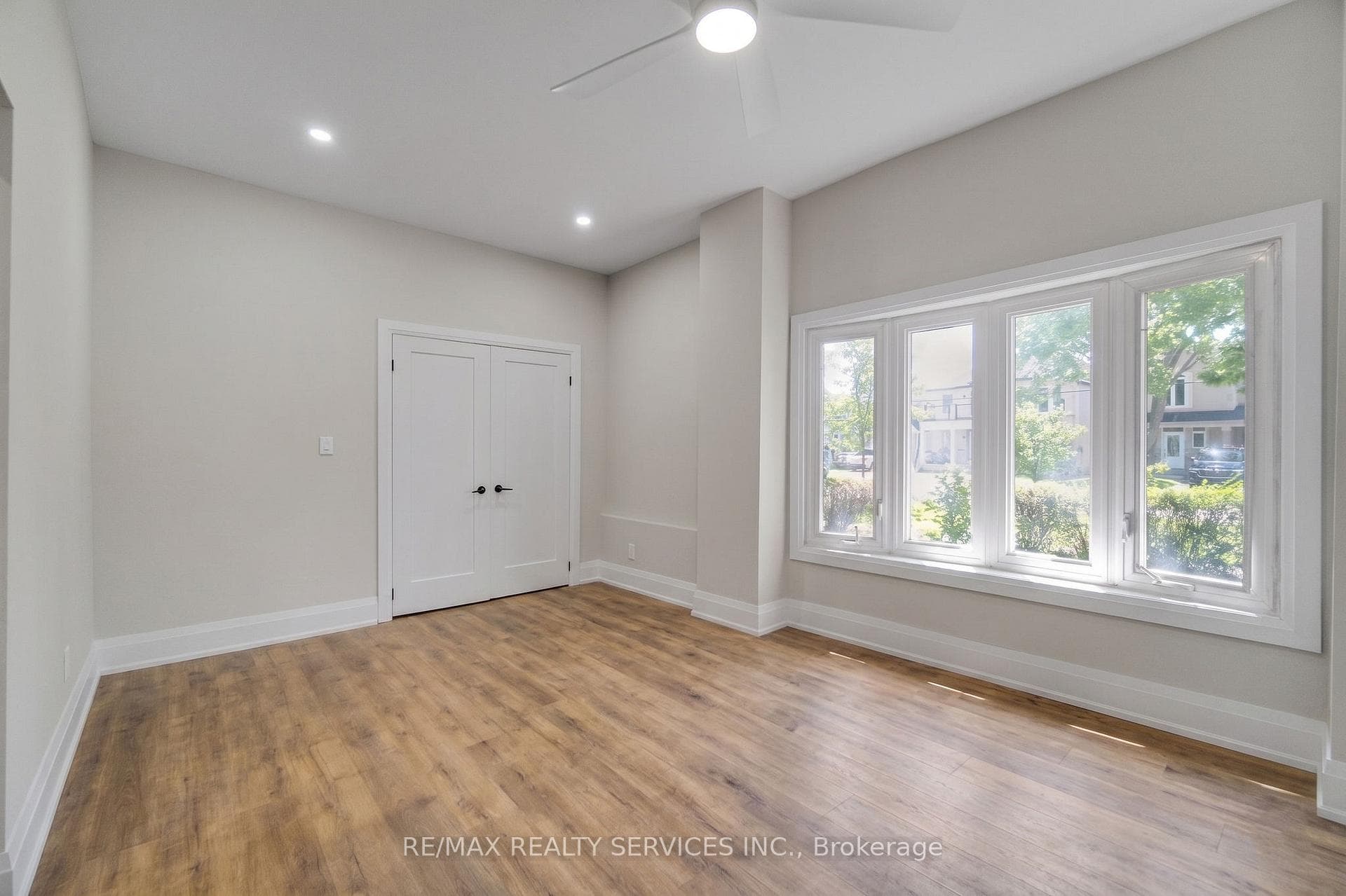 939 Beach Boulevard Unit 2 photo 18