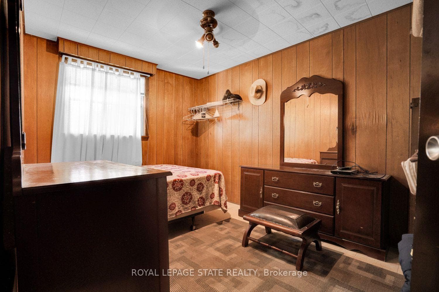 104 Farley Circle photo 11