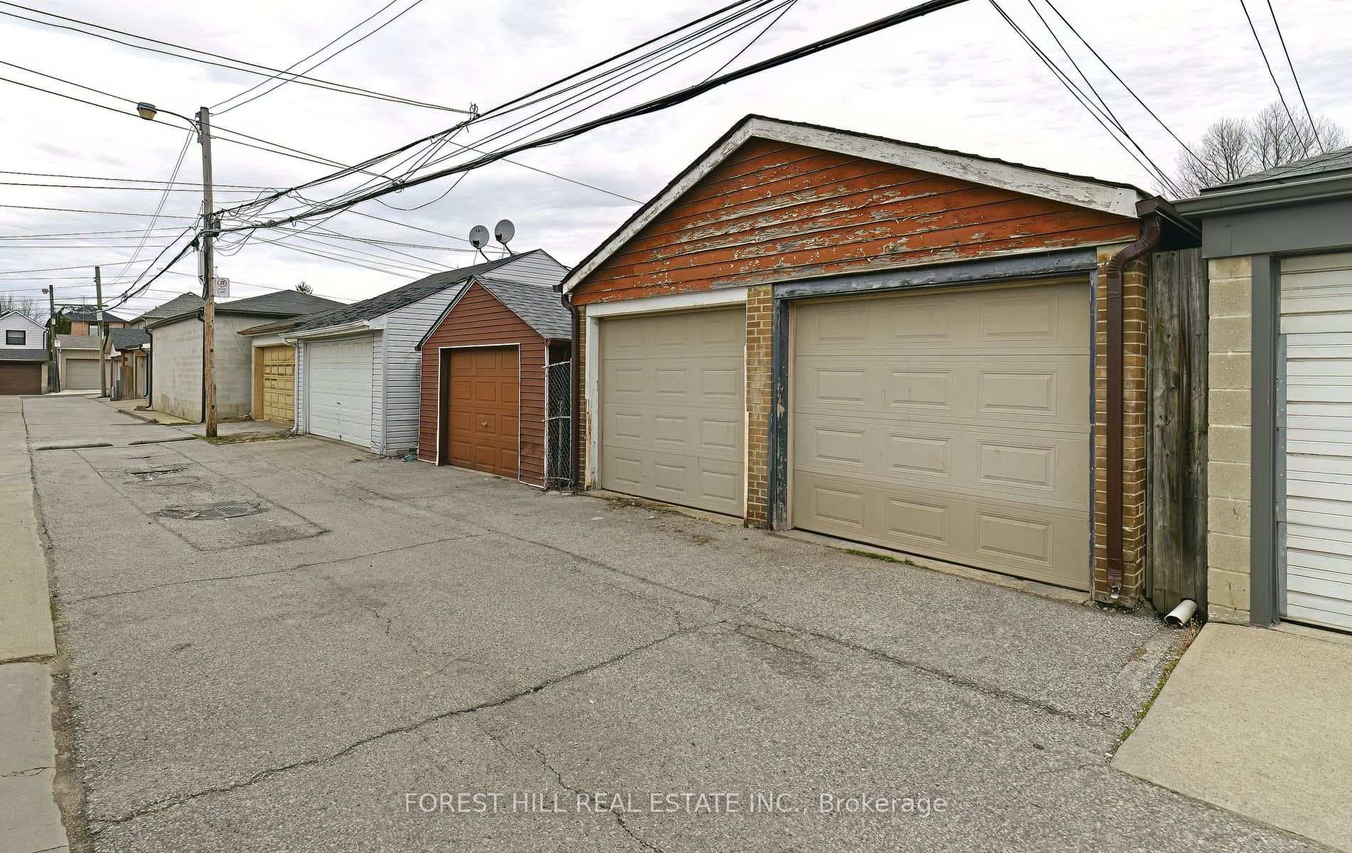 120 Earlscourt Avenue photo 25